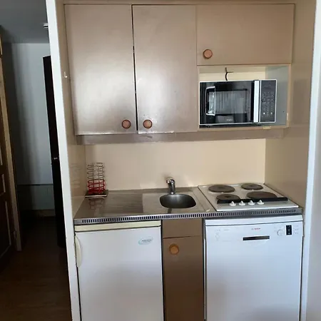 In Out Apartment